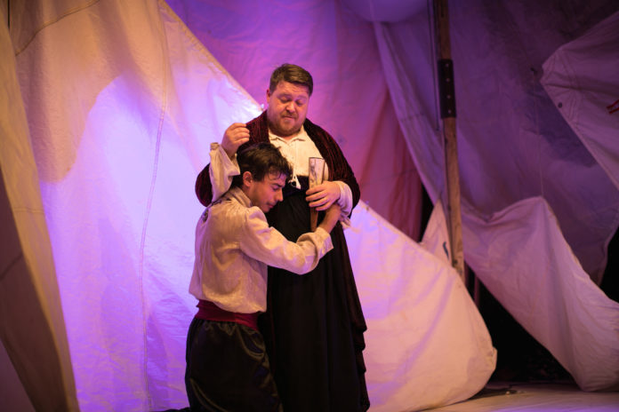 Sabato 7 settembre si apre il sipario sul primo appuntamento del teatro Virginian: “La commedia degli errori” Sabato 7 settembre si apre il sipario sul primo appuntamento del teatro Virginian: “La commedia degli errori”