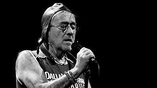 Sony Music Italia pubblica Lucio Dalla 40th Remastered Illustrated Edition