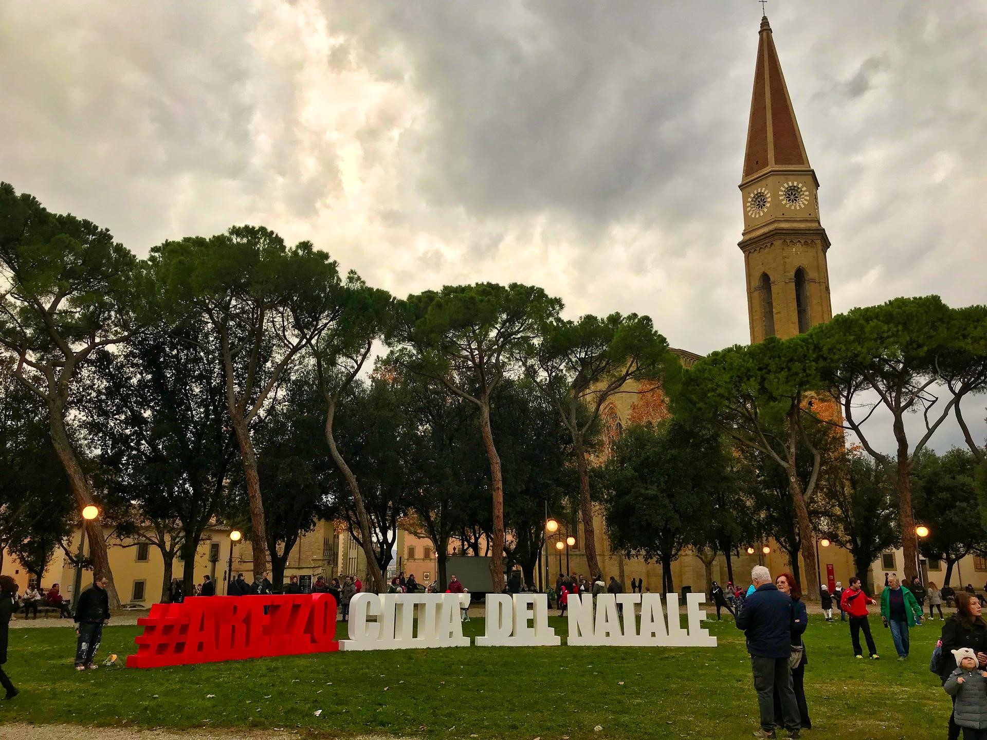 Arezzo Città del Natale 2019 lancia un contest per artisti di strada