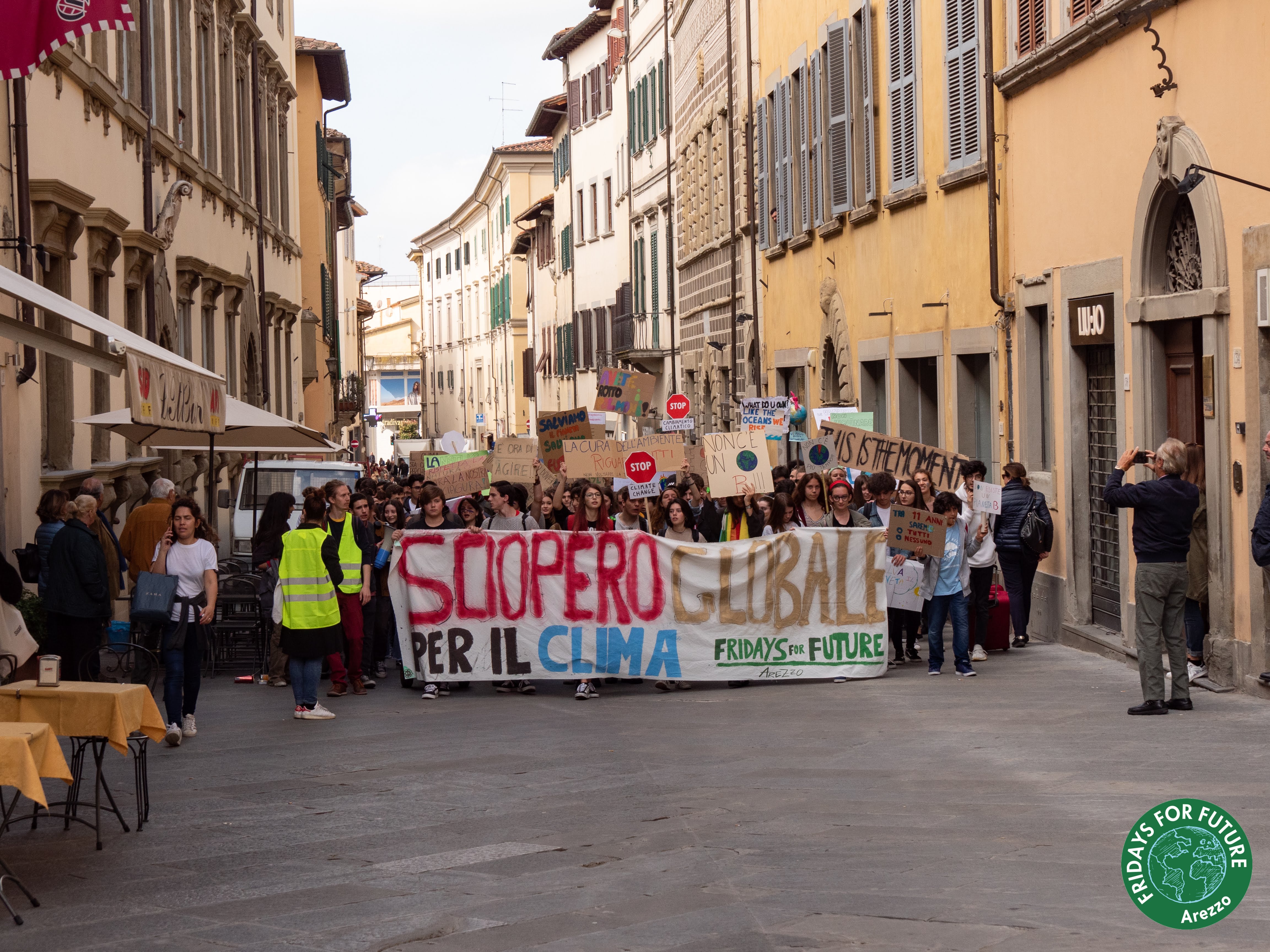 Clima, Fridays For Future a confronto con il sindaco e l’assessore Sacchetti