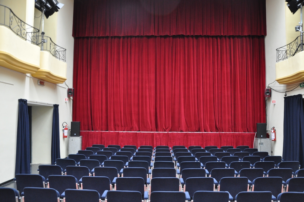 Al Teatro Antei di Pratovecchio  va in scena “RAVANELLINA”