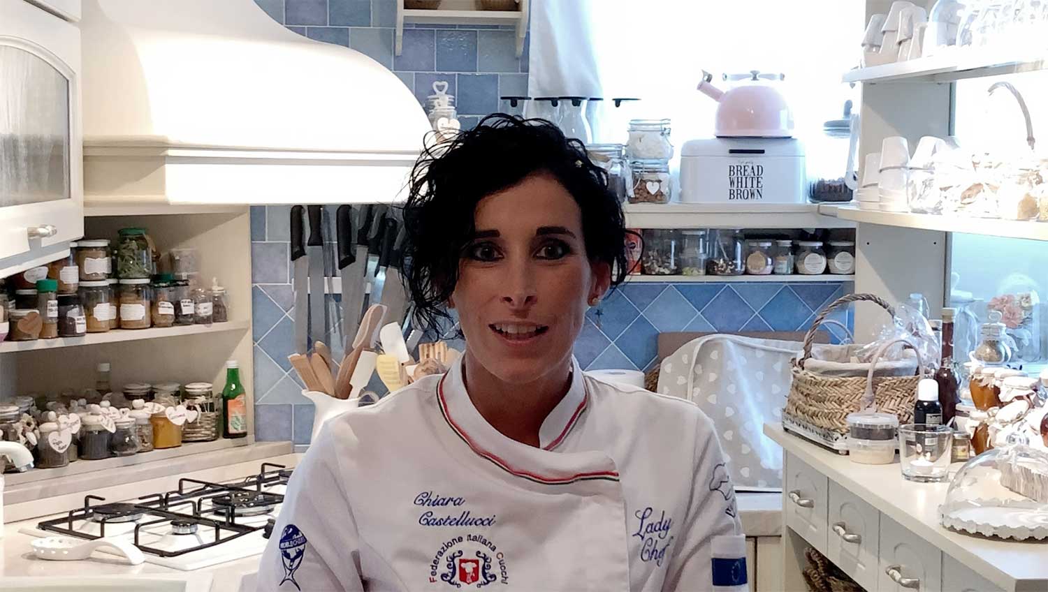 “Zenzero&Cannella”, Chiara Castellucci si presenta ai nostri microfoni