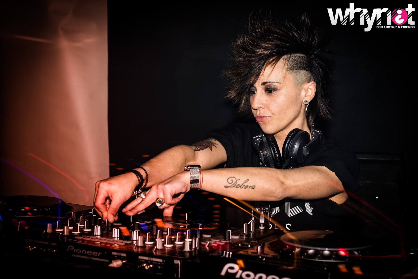 DJ DEBS