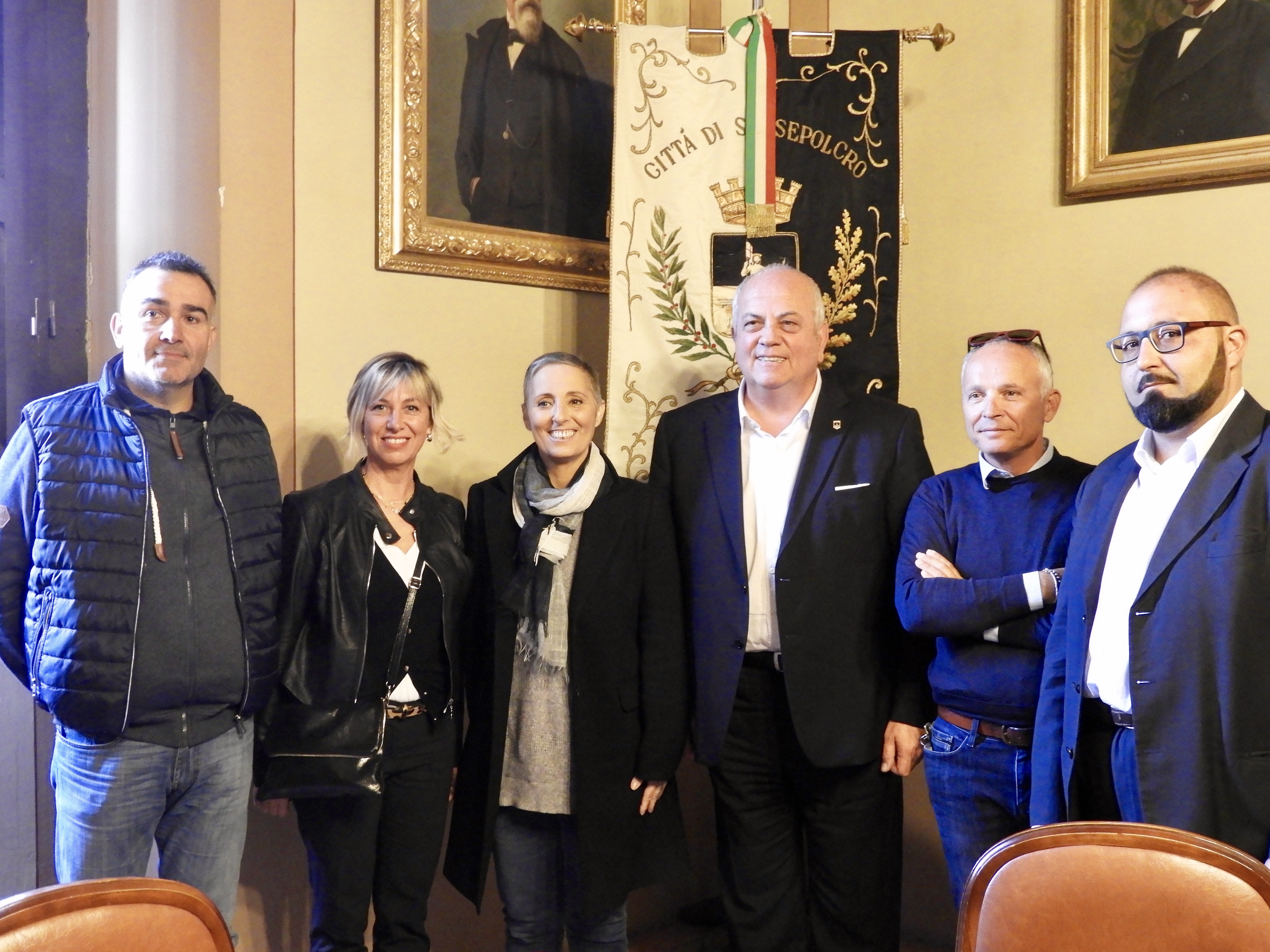 “La strada dei vecchi postali”, sabato 2 novembre a Sansepolcro la partenza della ‘carrozza rosa’