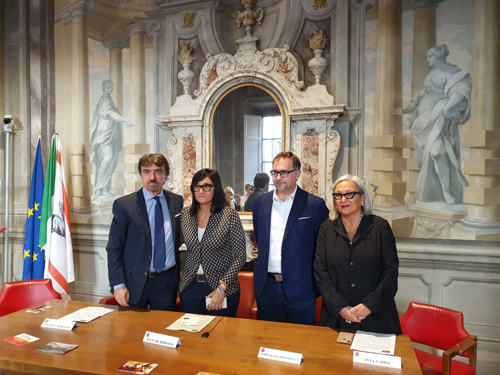 arezzo città del natale-regione-confcommercio