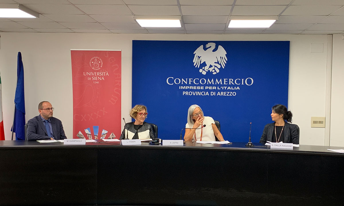 A. A. A. cercasi idee innovative per creare imprese di servizi alla persona tutte al femminile. L’iniziativa di Confcommercio e Università A. A. A. cercasi idee innovative per creare imprese di servizi alla persona tutte al femminile. L’iniziativa di Confcommercio e Università