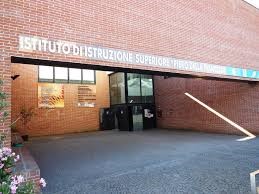 Facciamo ballare il mondo, al via l’alternanza scuola – lavoro per la classe quarta Design e Moda 2 del Liceo Artistico