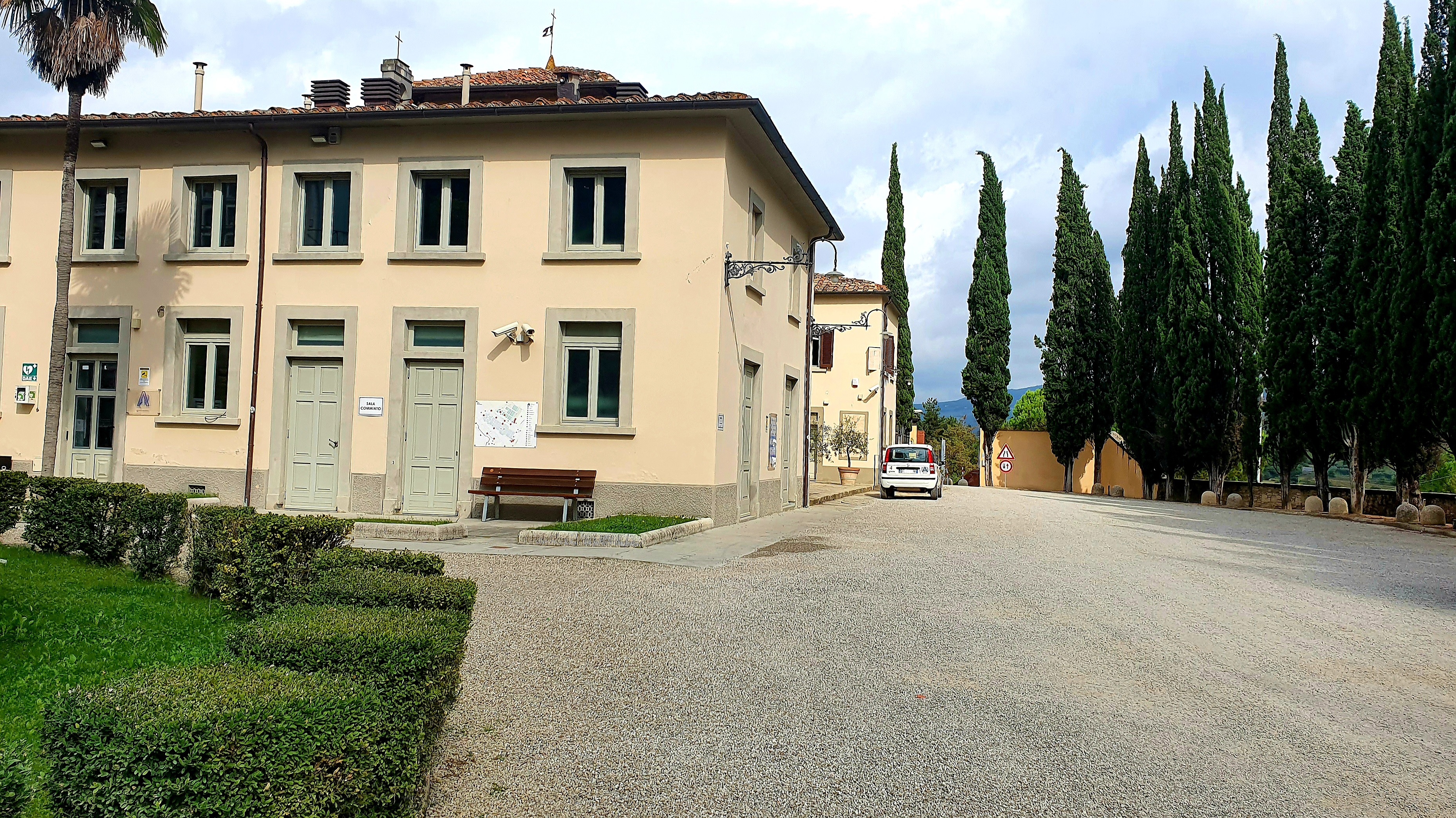 Al via i lavori per il rifacimento del piazzale di fronte alla cappella del Suffragio al cimitero monumentale