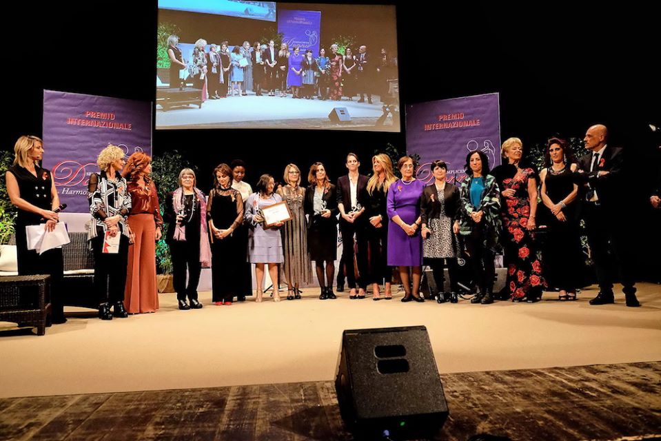 Tutto pronto per la VII edizione del premio internazionale semplicemente donna