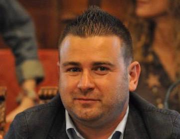 Anche da Arezzo parte la proposta di cittadinanza onoraria a Liliana Segre. Il Gruppo Pd in consiglio comunale: “La nostra terra medaglia d’oro della Resistenza, la nostra città gemellata con Oswiecim”