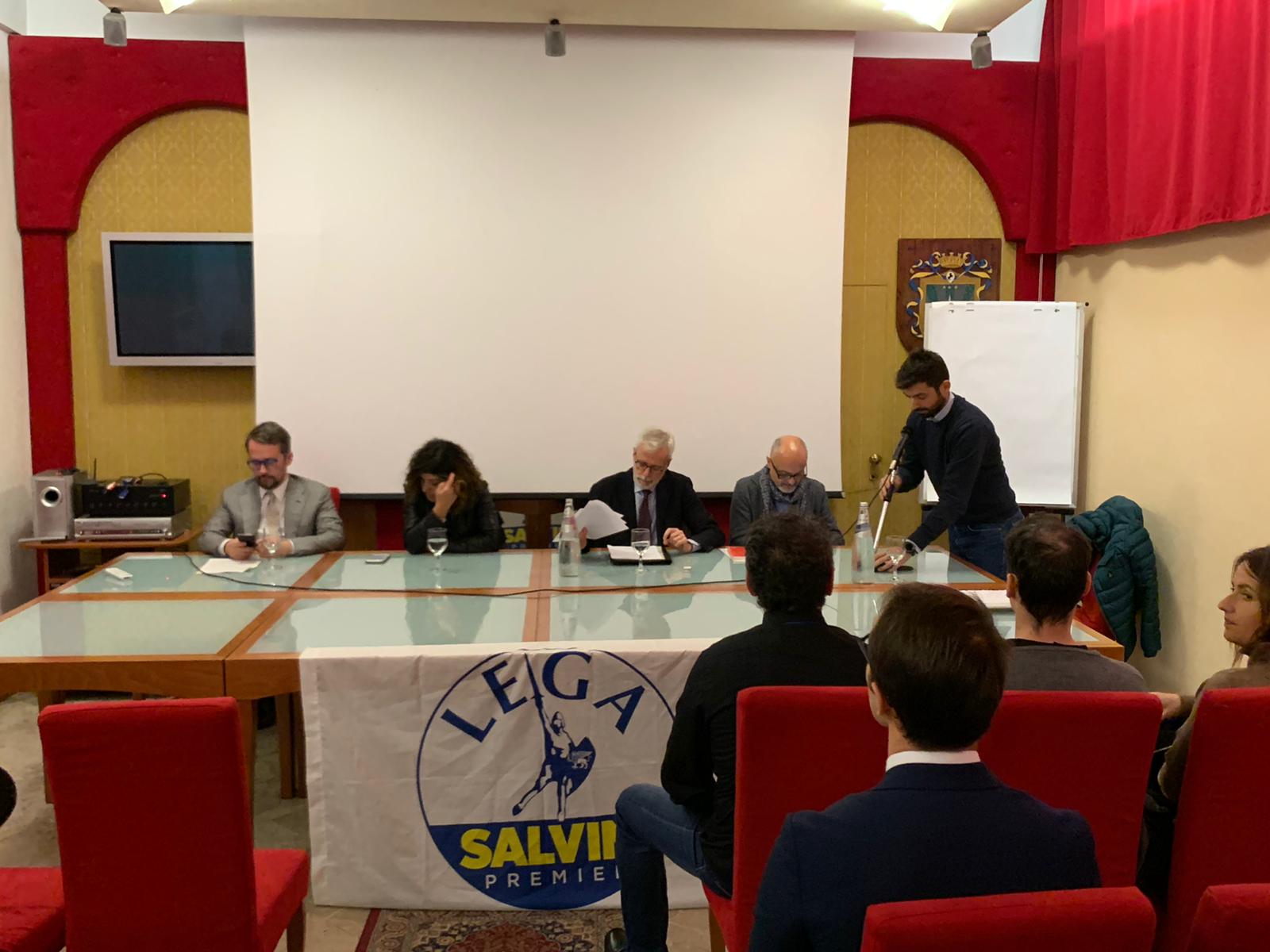 Lega: “non siamo razzisti. La nostra lotta è al business dell’immigrazione clandestina”