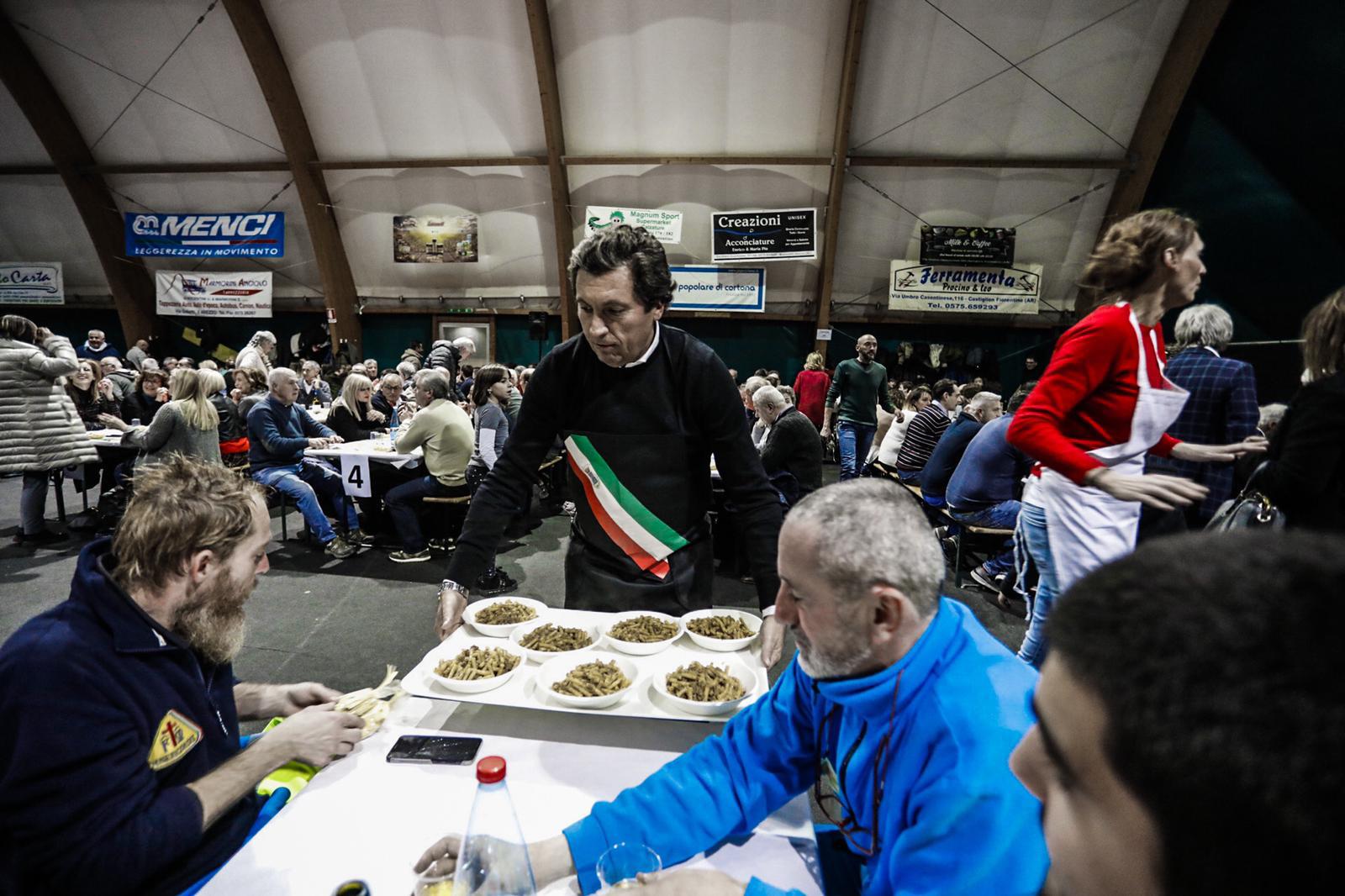 Circa 11.000 euro il ricavato della cena di beneficenza a favore della Caritas
