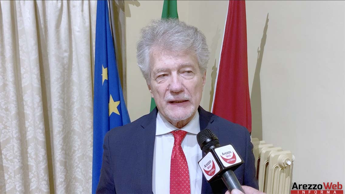 Ghinelli: “avevo chiesto chiusura delle scuole, ma indirizzi del Governo sono diversi. Nessun caso di Coronavirus ad Arezzo”