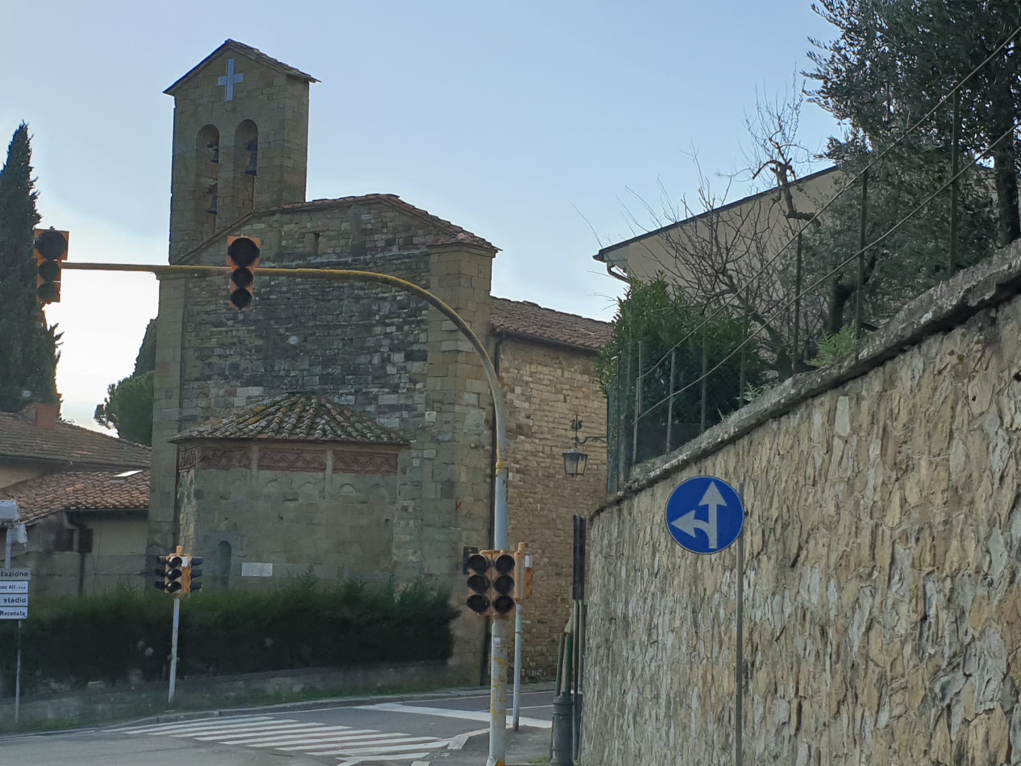 Semaforo di Santa Croce di nuovo in funzione