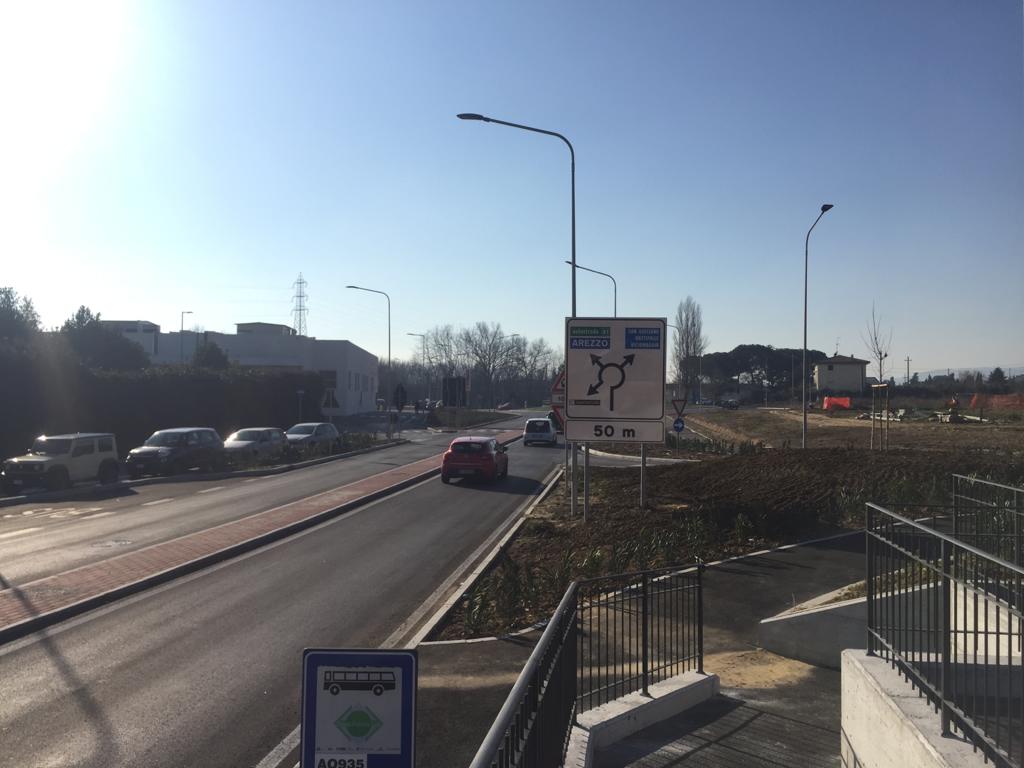 Rotatorie a Ponte a Chiani: terminati i lavori. Gamurrini: verrà realizzata la rotonda anche a Santa Maria