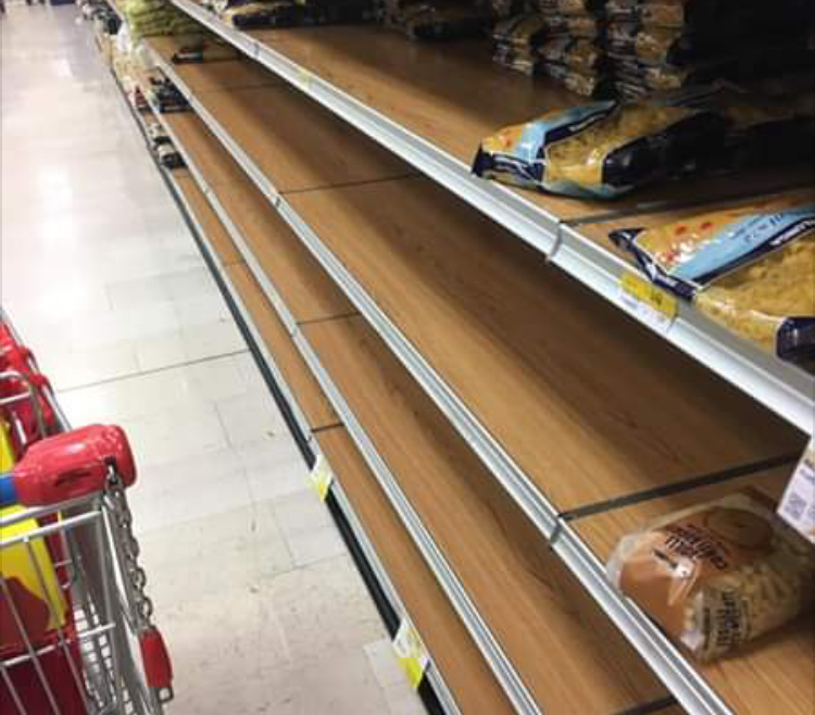 Coronavirus, nessun caso ad Arezzo. Ma supermercati presi d’assalto