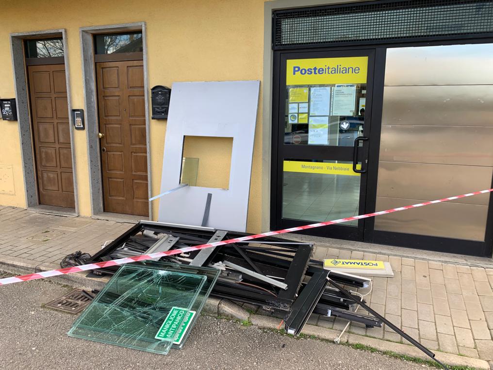 Colpo all’ufficio postale di Alberoro – Montagnano. Sradicato il bancomat