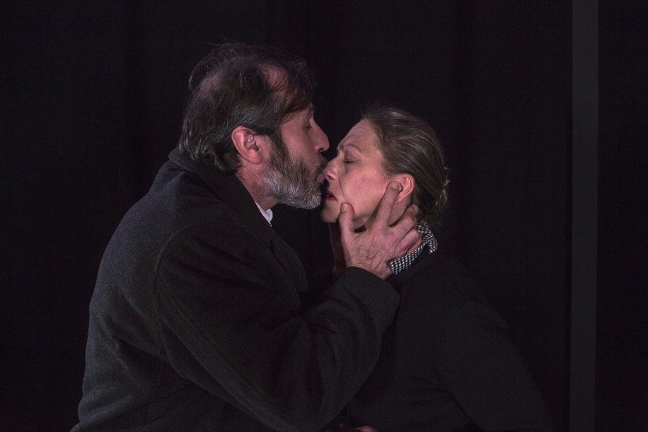 “Il problema”: Paola Fresa racconta la sindrome di Alzheimer all’Auditorium Le Fornaci