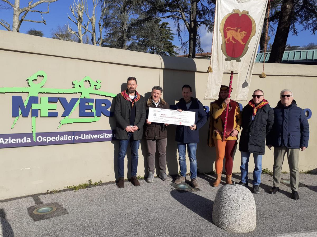 Porta del Foro in visita alla “Fondazione Meyer” consegna il ricavato di iniziative promosse dal quartiere