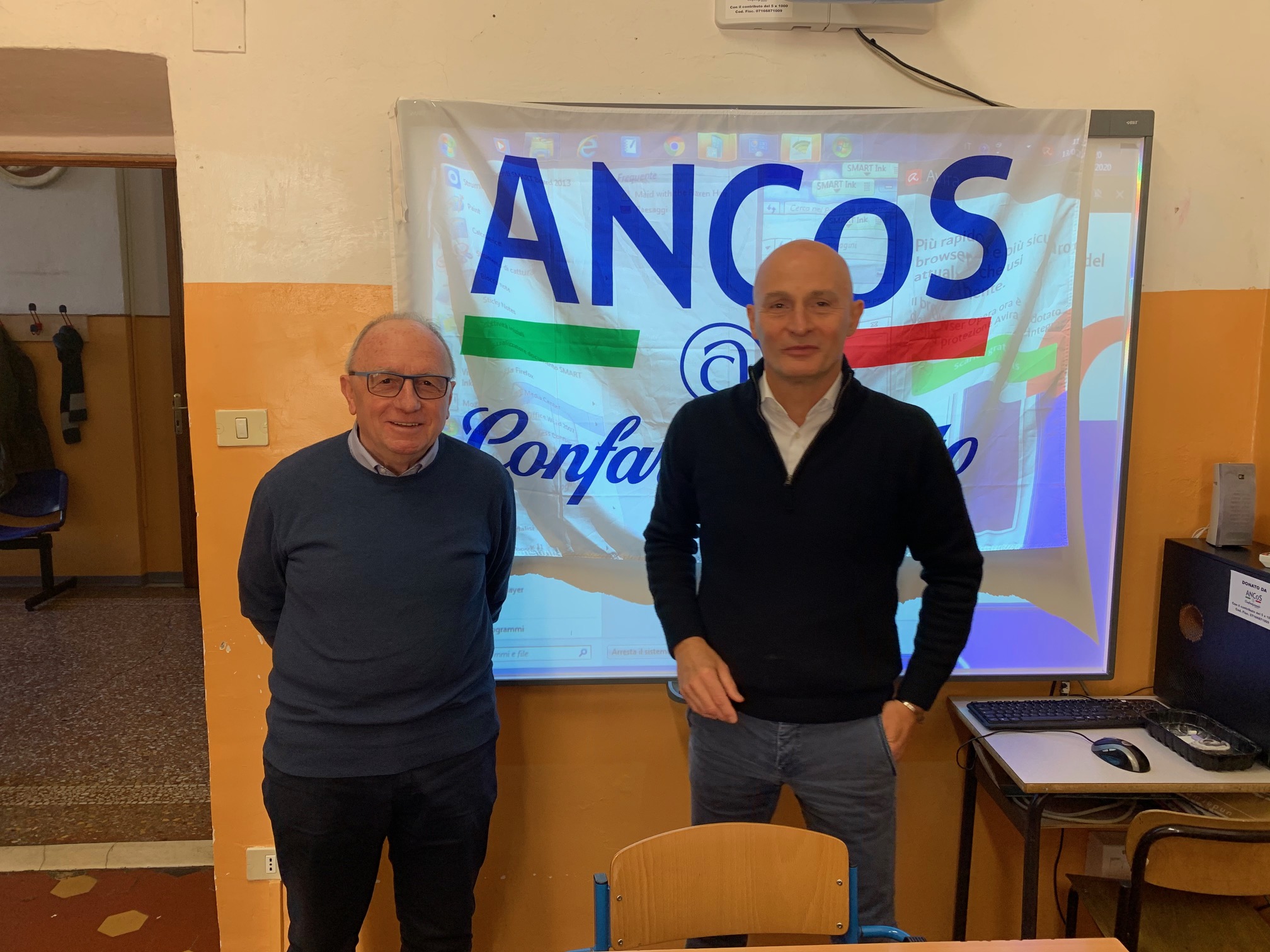 Confartigianato e la scuola, un rapporto che cresce e si consolida. Consegnata Lim al Convitto nazionale