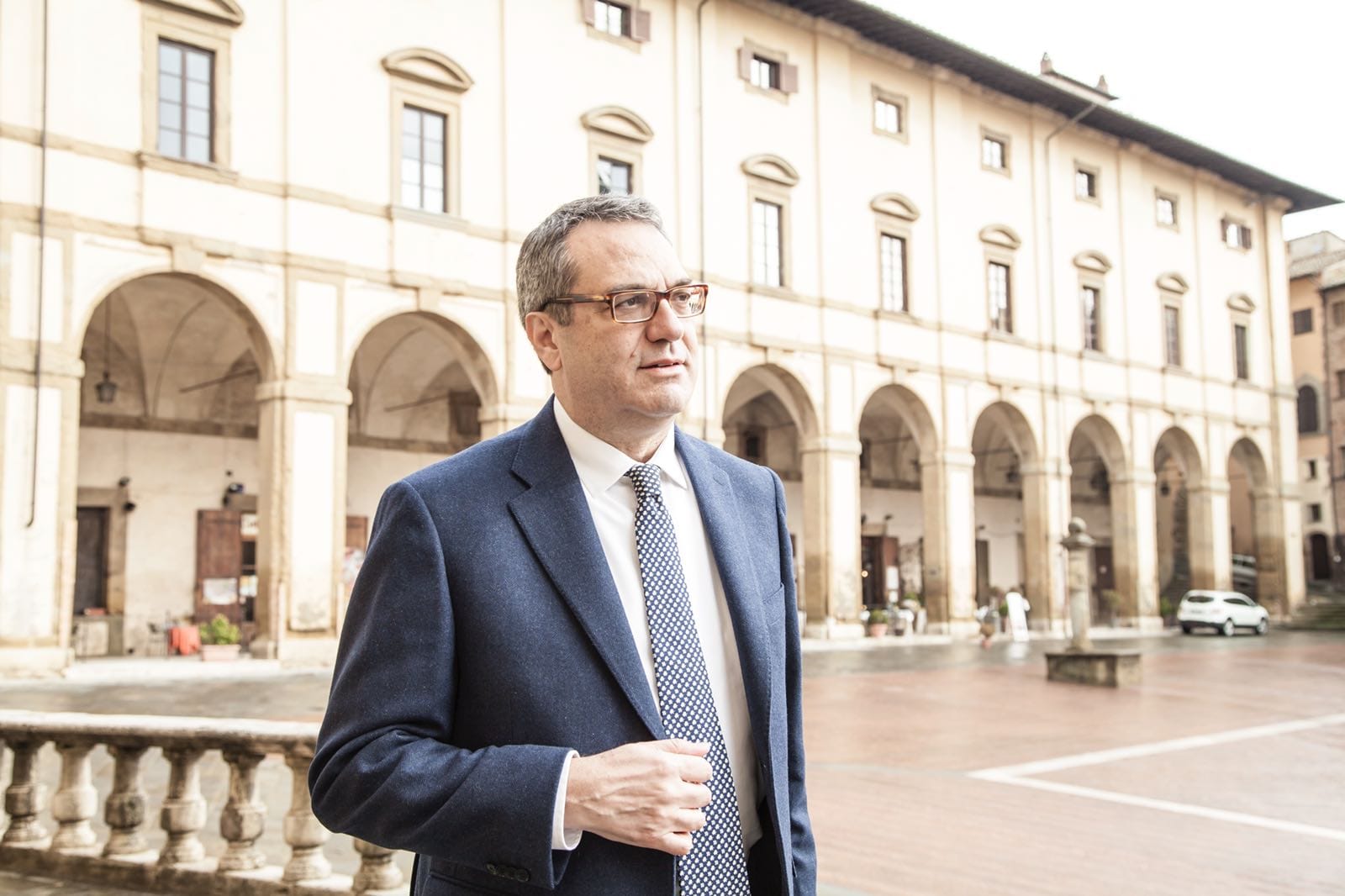 D’Ettore dona l’indennità di parlamentare alla Asl