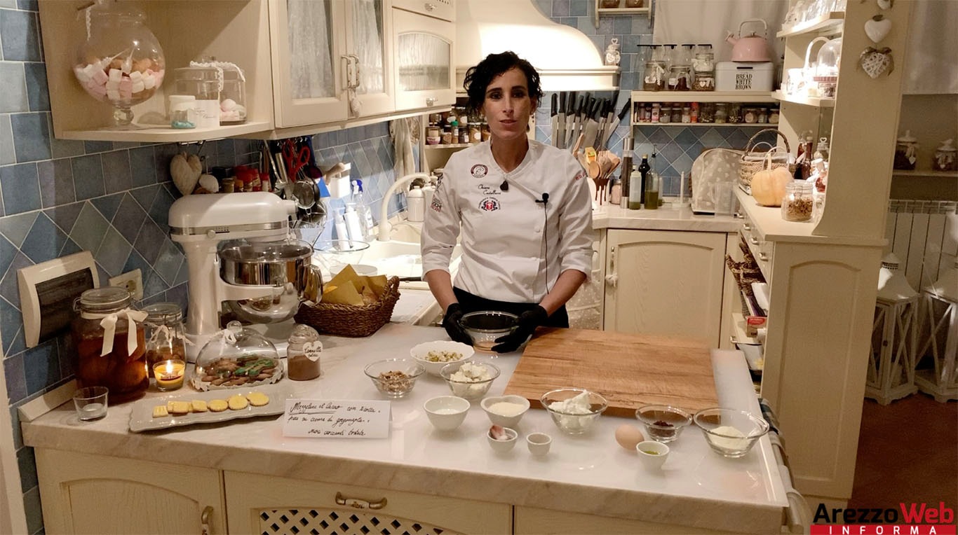 Mezzelune al cacao con ripieno di ricotta – per 4 persone