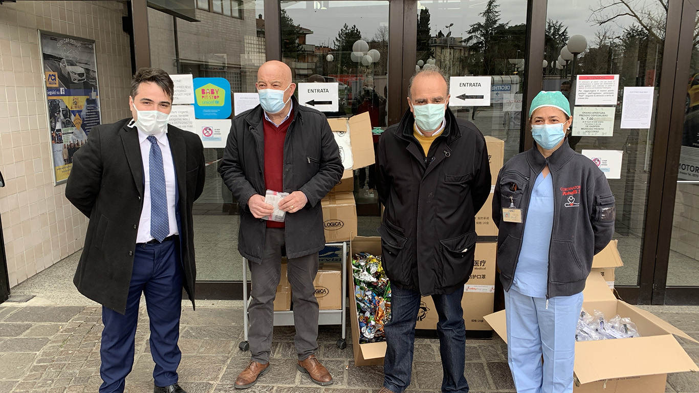 Calcit e Opi insieme per consegnare oltre 3mila mascherine al San Donato