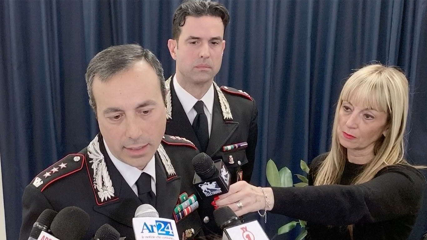 Arezzo, smantellata un’articolata organizzazione di trafficanti di cocaina, hashish e marijuana