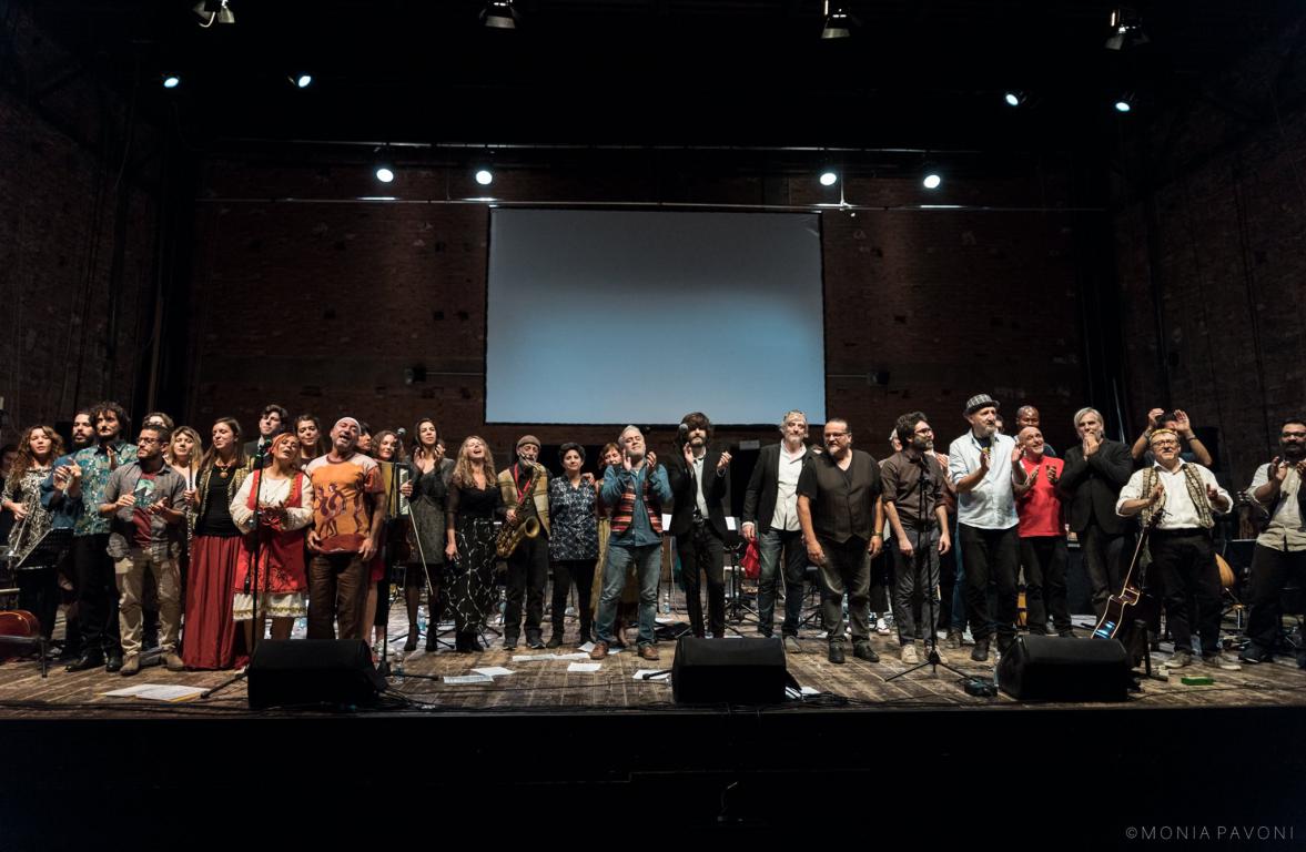 La settimana dell’Orchestra Multietnica di Arezzo dedicata a chi resta a casa