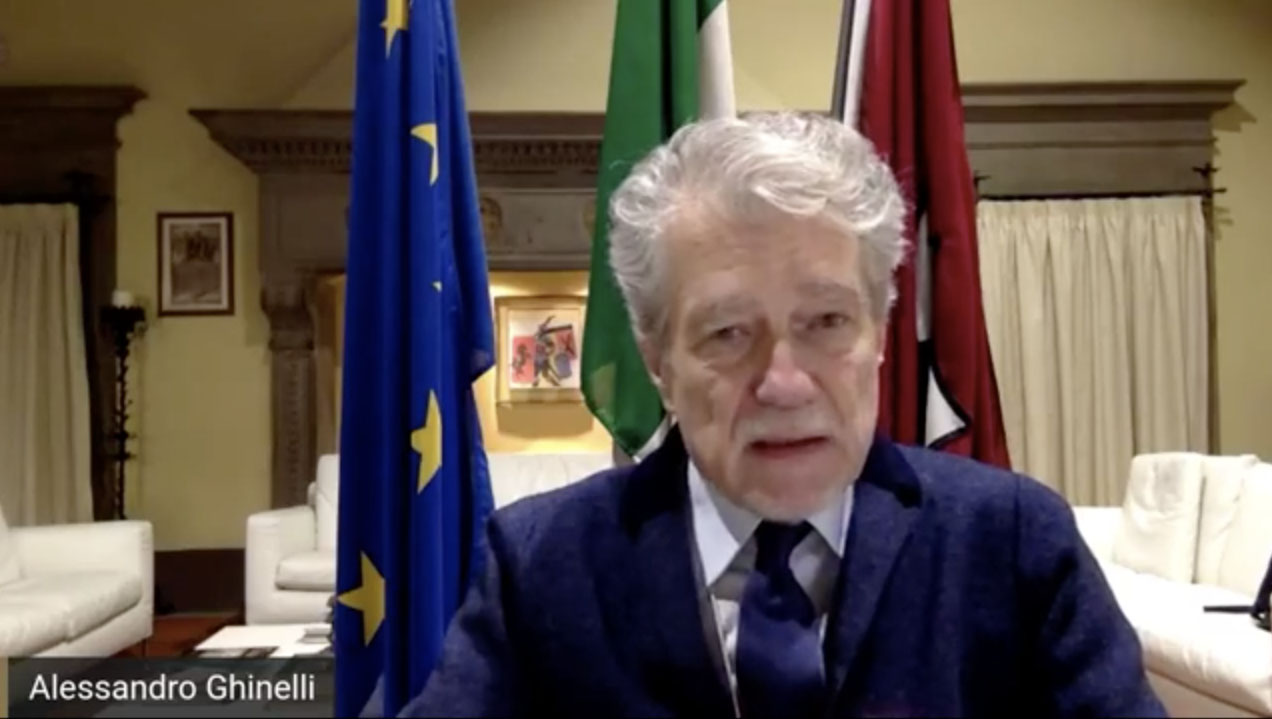 Ghinelli: ” 12 sanzioni su 90 controlli. Nessun assembramento a mercato del Giotto e al Mercatale”. Comanducci: “diffuse immagini false, dispiace”