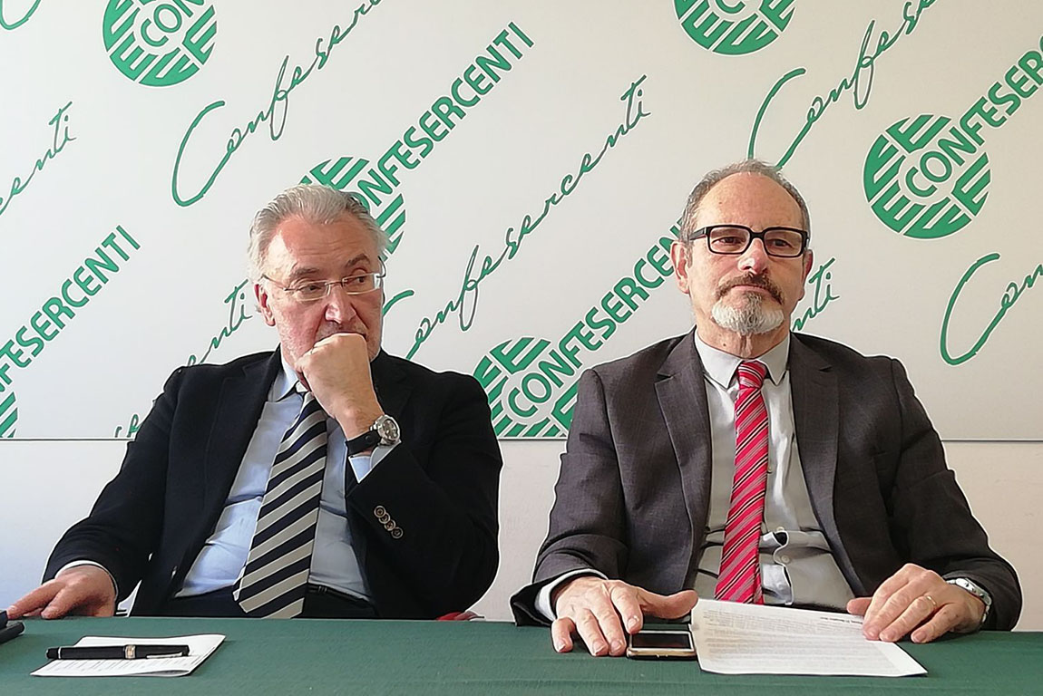 Video protesta di Confesercenti: i commercianti chiedono di riaprire il 4 maggio
