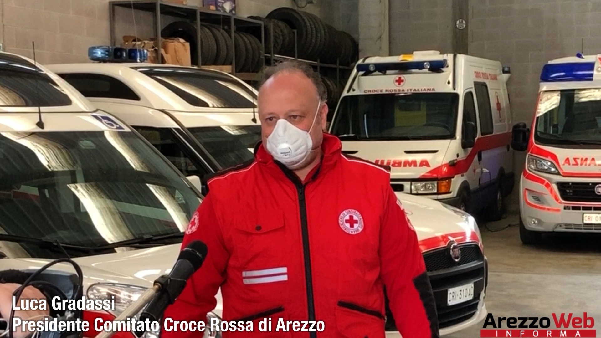 Ambulanze per pazienti Covid, la Croce Rossa in prima linea con le altre associazioni