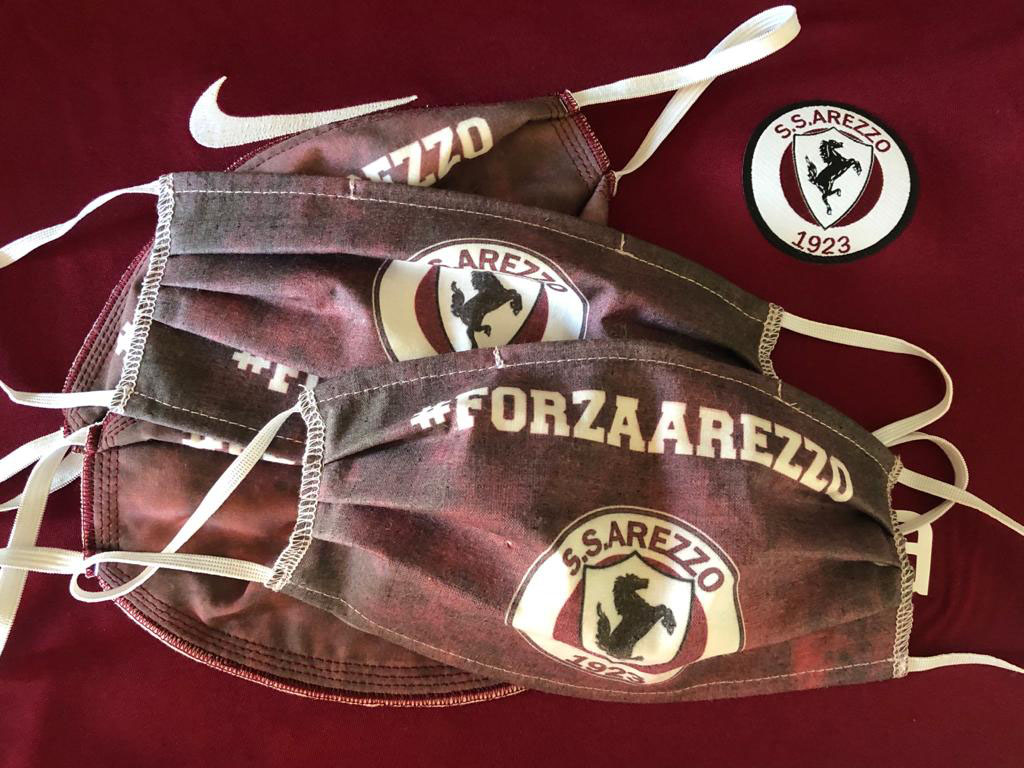 Da sabato disponibili per tutti i tifosi le nuove mascherine dell’Arezzo
