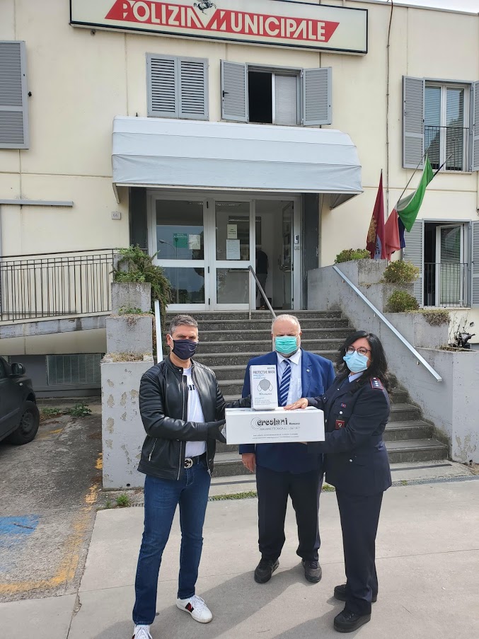 Ercolani Romano: per Arezzo, con Arezzo, oltre Covid19. Donate mascherini FFP2 e gel disinfettante