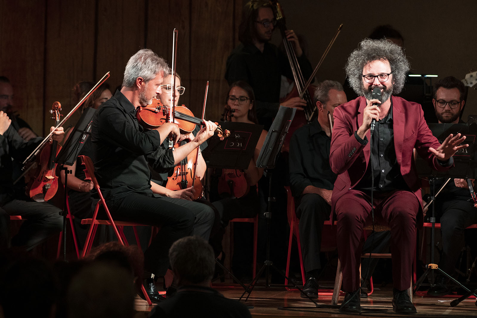 “Il primo giorno”: componi la melodia per un testo inedito di Cristicchi sul lokdown. L’iniziativa dell’artista con Oida