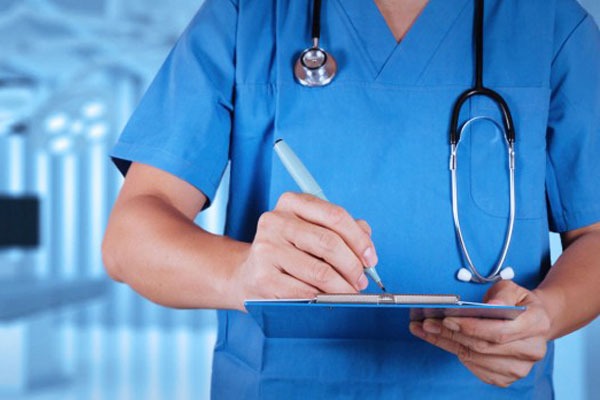 Sindacato Nursing: “In graduale ma costante aumento i contagi degli operatori sanitari”