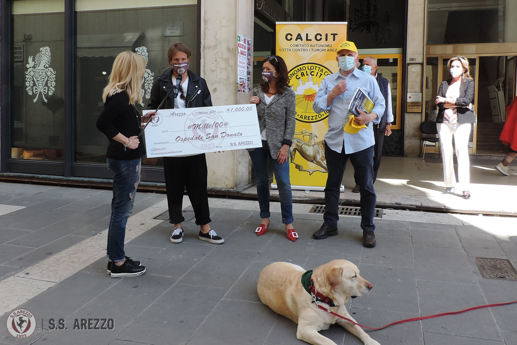 Ss Arezzo, consegnati al Calcit mille euro per il San Donato