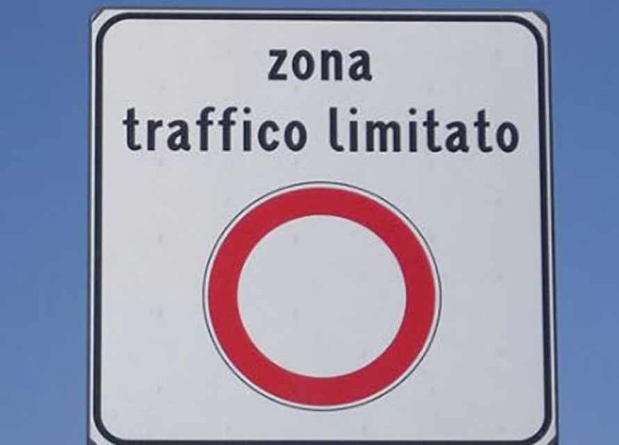 Ztl, Comune SGV: aperture straordinarie dal 10 dicembre 2020 al 31 gennaio 2021 Ztl, Comune SGV: aperture straordinarie dal 10 dicembre 2020 al 31 gennaio 2021