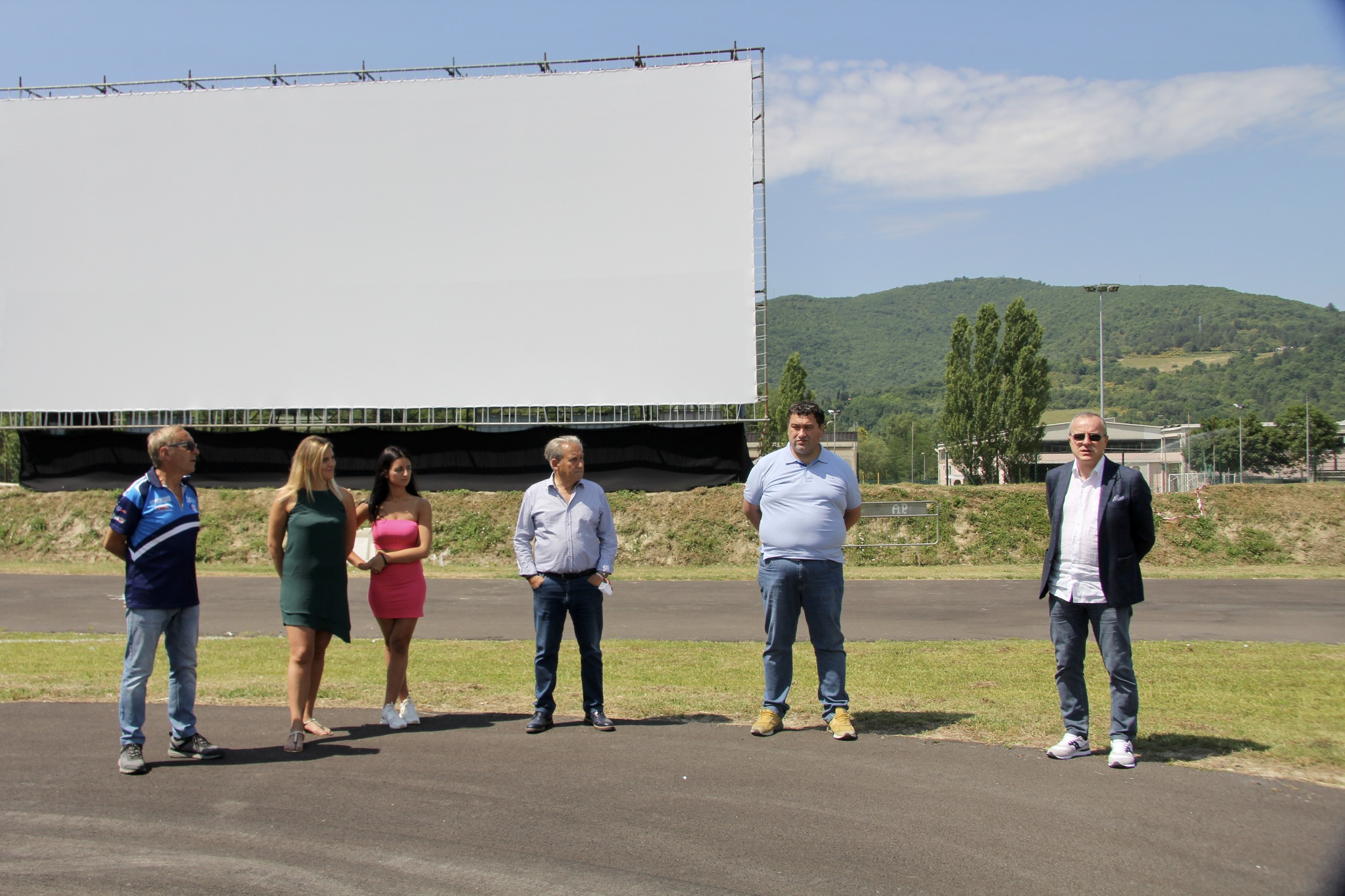 Al Corsalone il primo cinema drive-in in Italia con audio trasmesso in radio: l’inaugurazione questa sera alle 21