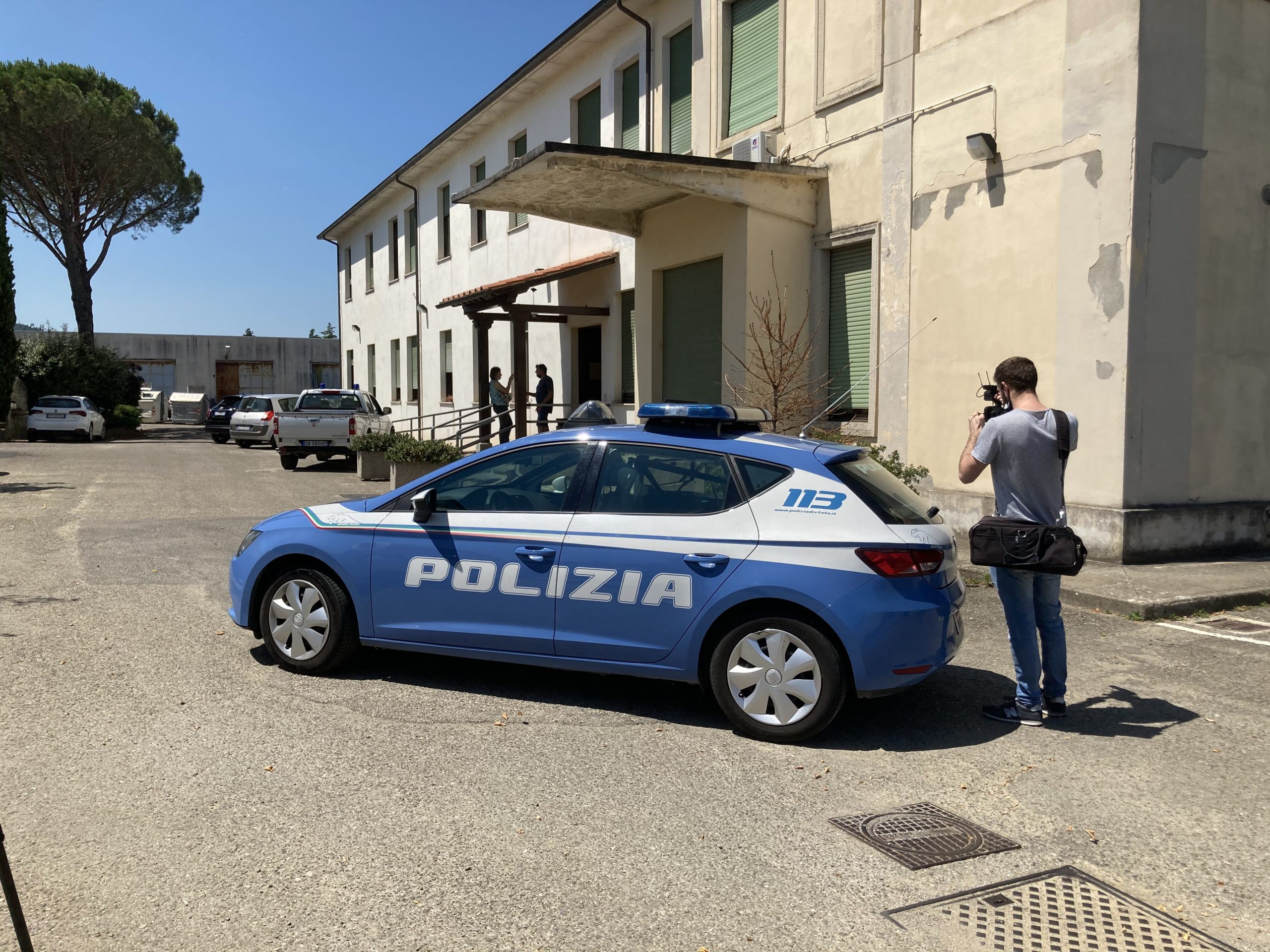 Accoltellato da un collega geometra comunale nella sede della manutenzione