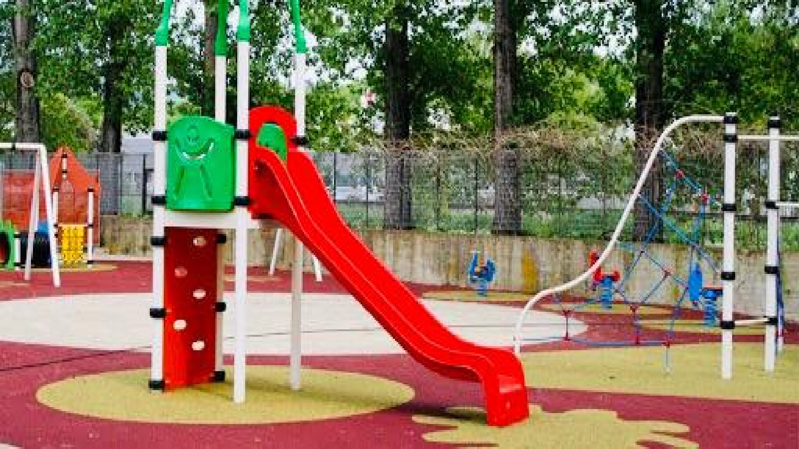 Terranuova, lunedì 15 giugno riapre il Parco pubblico attrezzato. Il Sindaco Chienni:”felici di poter restituire alla comunità uno spazio a cui siamo affezionati”