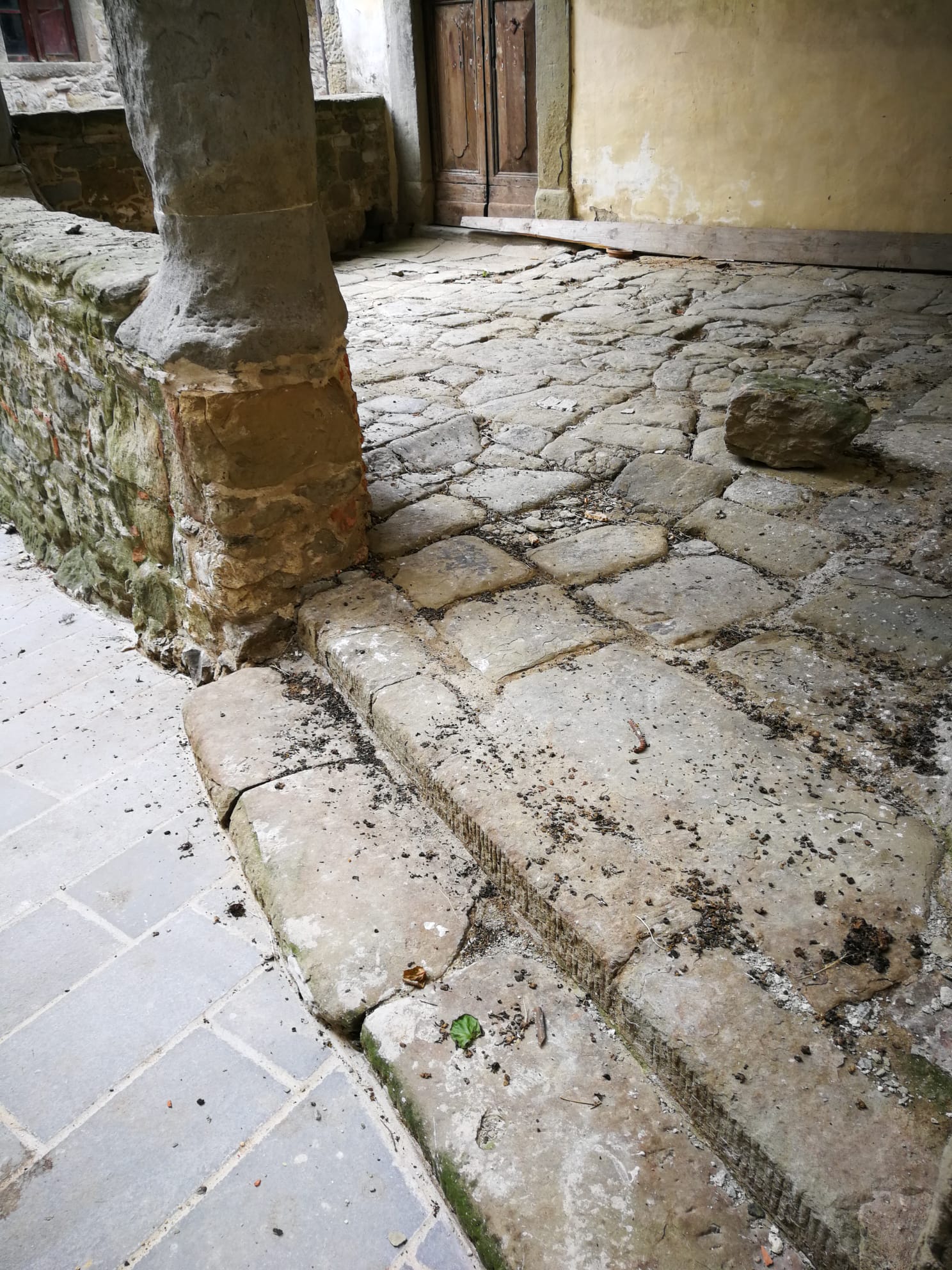 Castel Focognano, il gruppo consiliare “Farecomune” segnala alla Giunta di intervenire nel centro storico