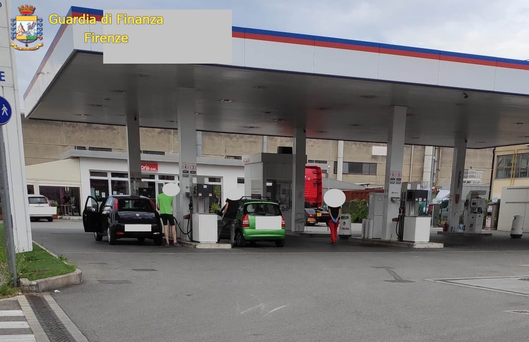 Sequestro milionario a titolari di impianti di distributori di carburanti