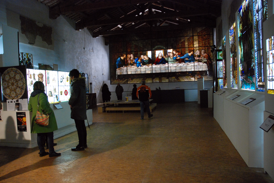 Il Museo della Vetrata di Sansepolcro riapre al pubblico. Un piccolo scrigno di arte e di luce
