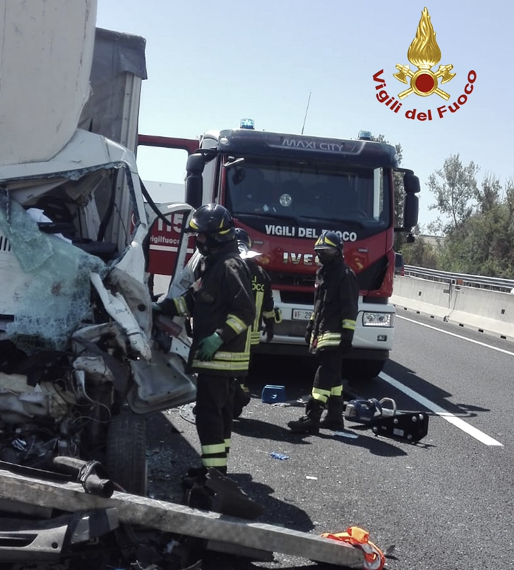 Incidente in A1, deceduto un 24enne ArezzoWeb Informa