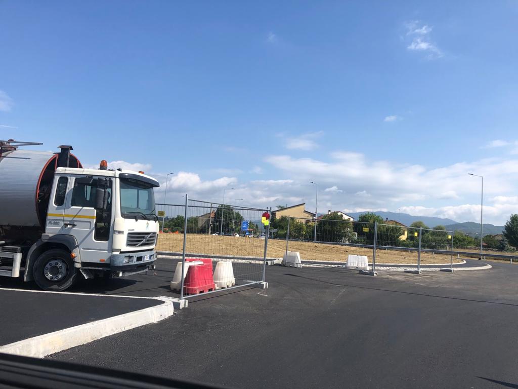 Lavori in corso: per la rotatoria e il prolungamento della tangenziale, chiude lunedì un tratto di via Buonconte da Montefeltro