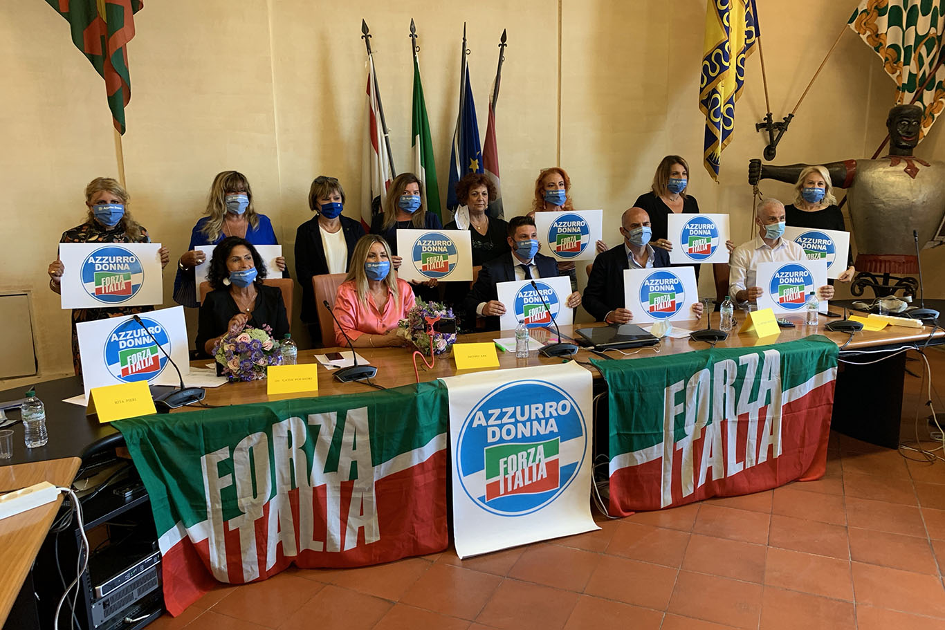 Elezioni, Forza Italia e Arezzo nel Cuore si “strizzano l’occhio”