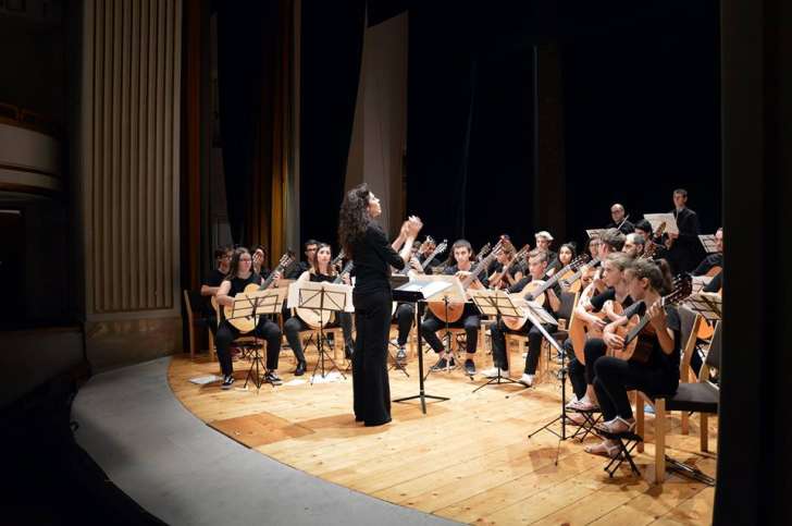 L’orchestra giovanile le Chitarre di CesAre chiamata ad aprire il Festival Musicale al Castello di Valenzano 2020