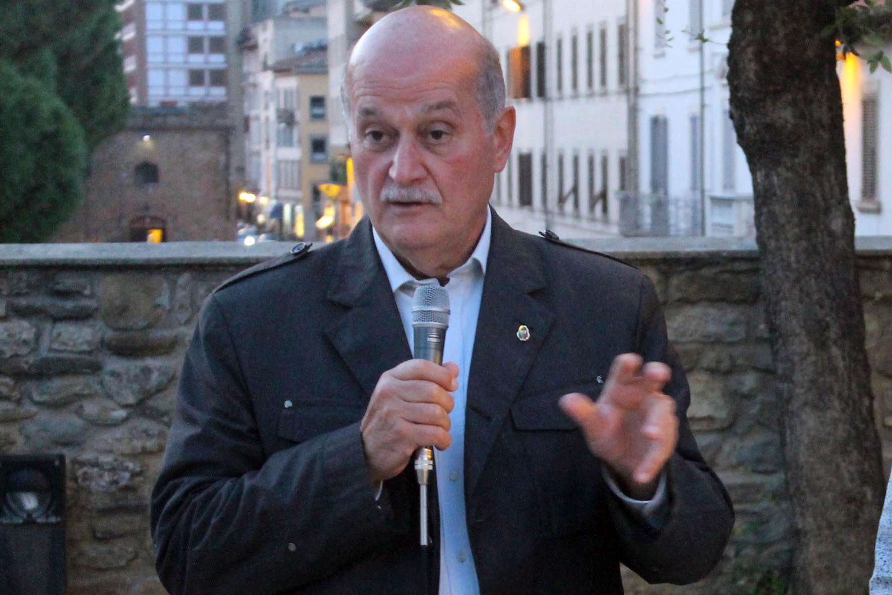 “I socialisti aretini in sostegno a Luciano Ralli”. Il Psi ha ufficializzato il proprio appoggio per l’elezione a sindaco del candidato di centro-sinistra