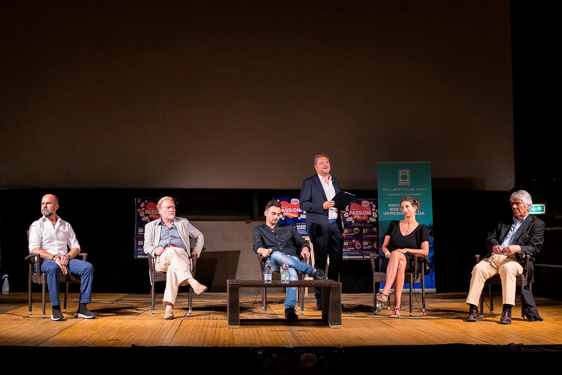 Eden Soldo out, La visita a Piero, poi Augias illumina il Passioni Festival. Applausi per Staino, la ribalta di Giostra e Palio
